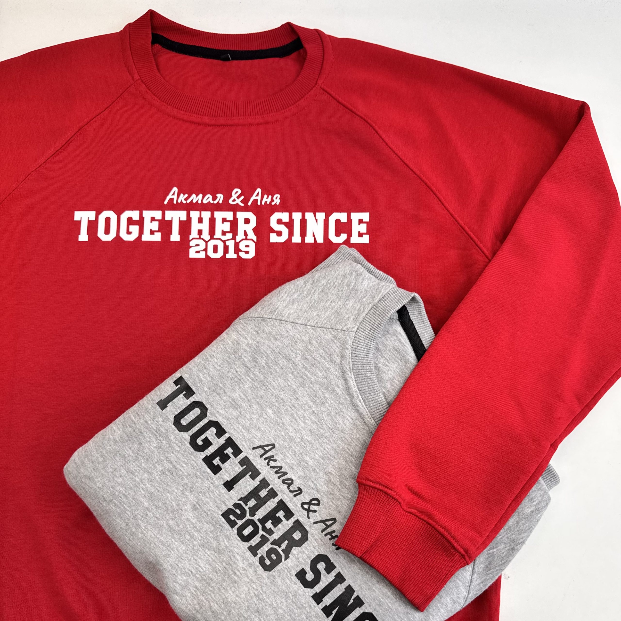 парные толстовки